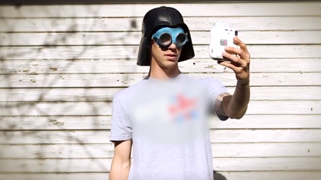 Tiltmode Army Apresenta Ben Raemers