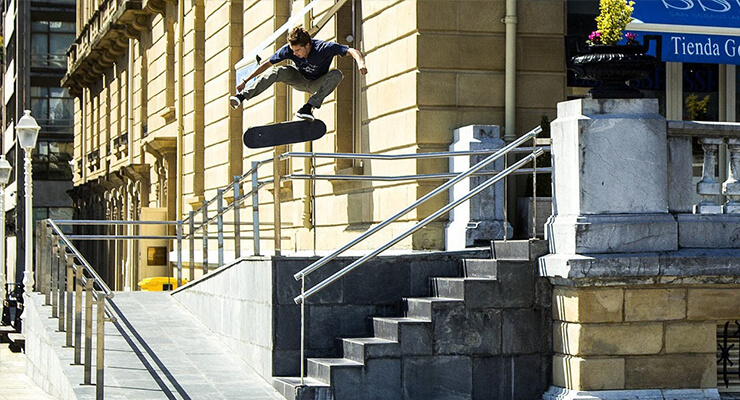 RVCA “Smash Trough The Basque”